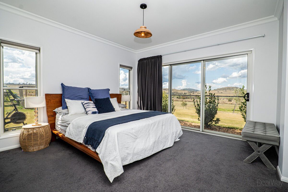 2018751434 14 1 230906 051827 w1200 h800