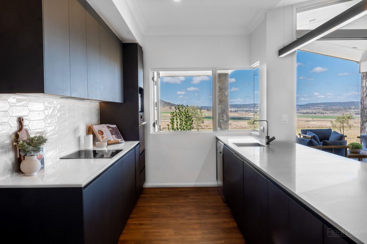 2018751434 7 1 230906 051827 w1200 h800